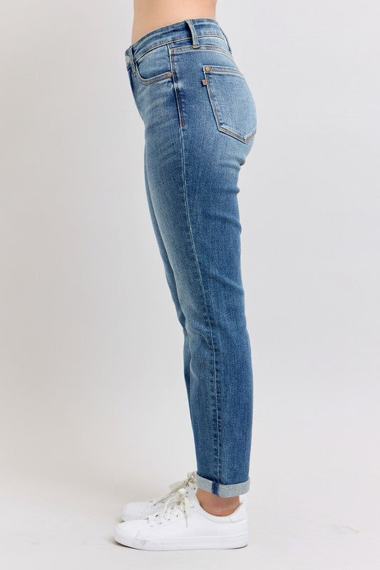Judy Blue full size mid-rise skinny cuff jeans with pockets for women, plus size denim from Jade Icarus, showcasing a fitted style.