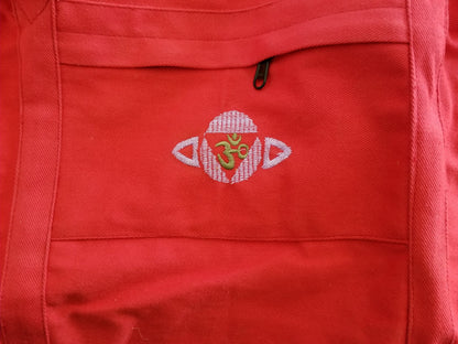 Alabaster Chakra Yoga Kit Bag for sports and outdoors, featuring a spacious design with multiple compartments and colorful chakra patterns.