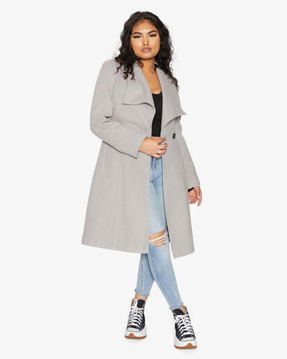 Rose Eleusis waterfall lapel double-breasted duster coat, stylish jacket with flowing design and elegant detailing.