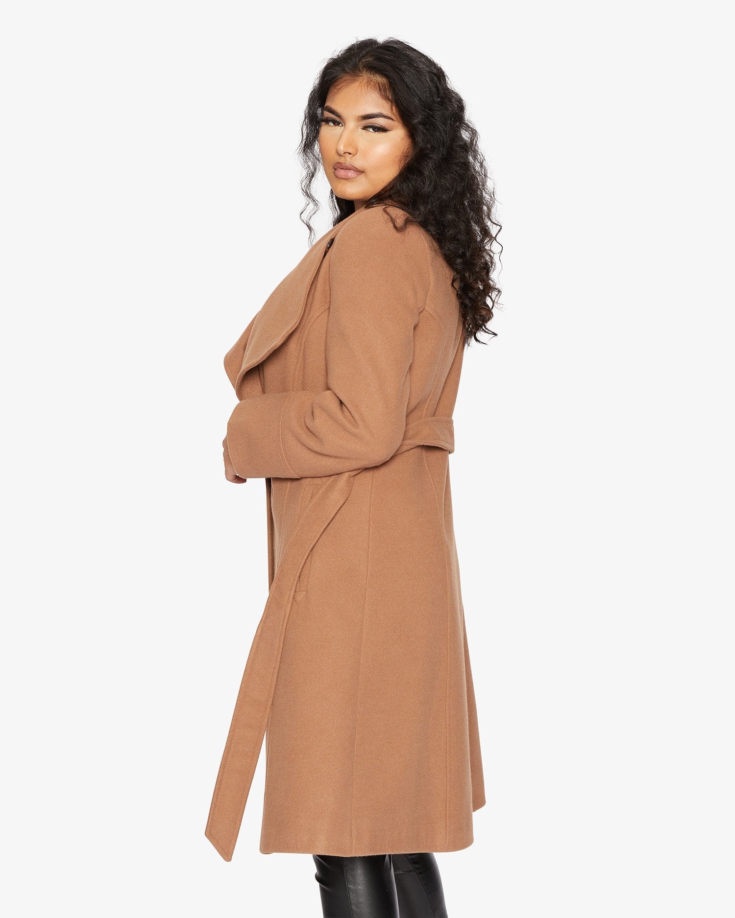 Rose Eleusis waterfall lapel double-breasted duster coat, stylish jacket with flowing waterfall collar and tailored double-breasted design.