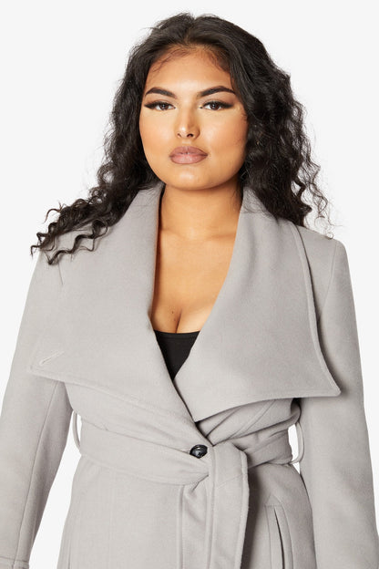 Rose Eleusis waterfall lapel double-breasted duster coat, stylish jacket with flowing silhouette and elegant design.