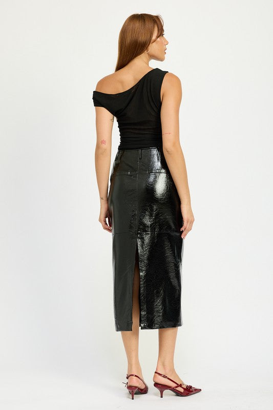 Automotive fitted pencil skirt with slit by Jade Icarus, showcasing sleek design and tailored fit in the image.