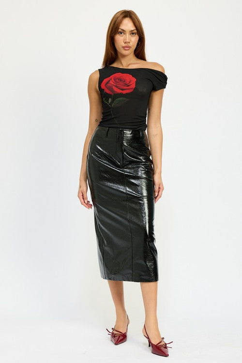 Automotive fitted pencil skirt with slit by Jade Icarus, shown with tailored fabric and stylish slit detail