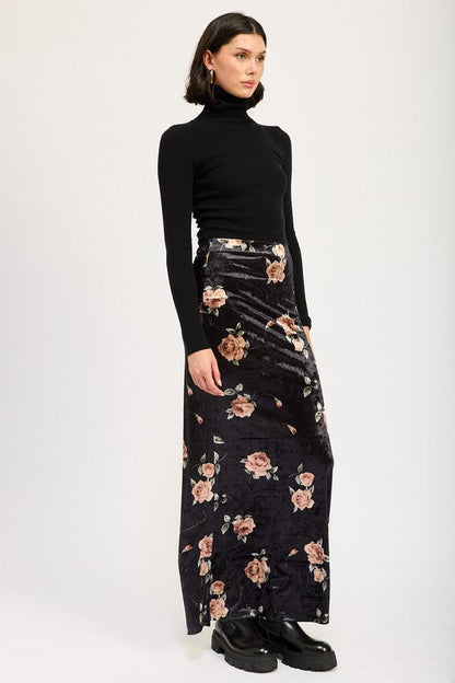 Automotive high waist maxi pencil skirt by Jade Icarus, featuring a fitted silhouette and sleek design.
