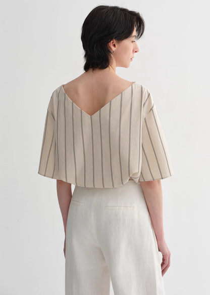 Brown Coeus high-quality cotton jacket featuring a relaxed fit and simple design, showcasing its smooth, long-staple cotton fabric.