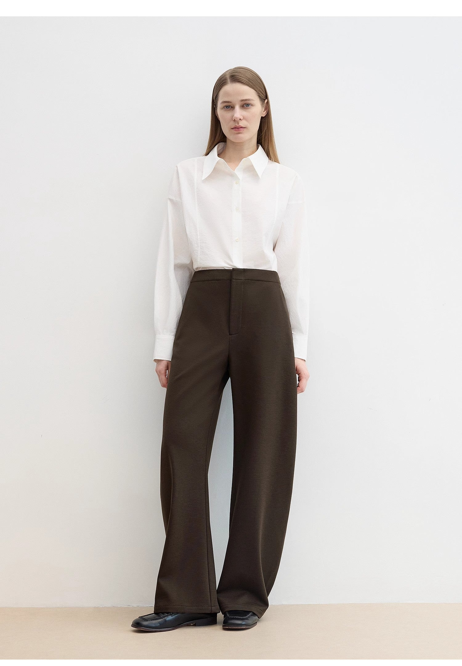 Brown Coeus Nostalgic Stroll wool-blended high waist curved scimitar casual jacket with tailored fit and vintage-inspired design.