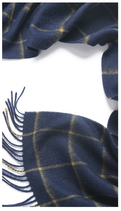 Start2Finish check lambswool scarf in woven navy and camel, featuring soft, warm wool fabric with a classic pattern.