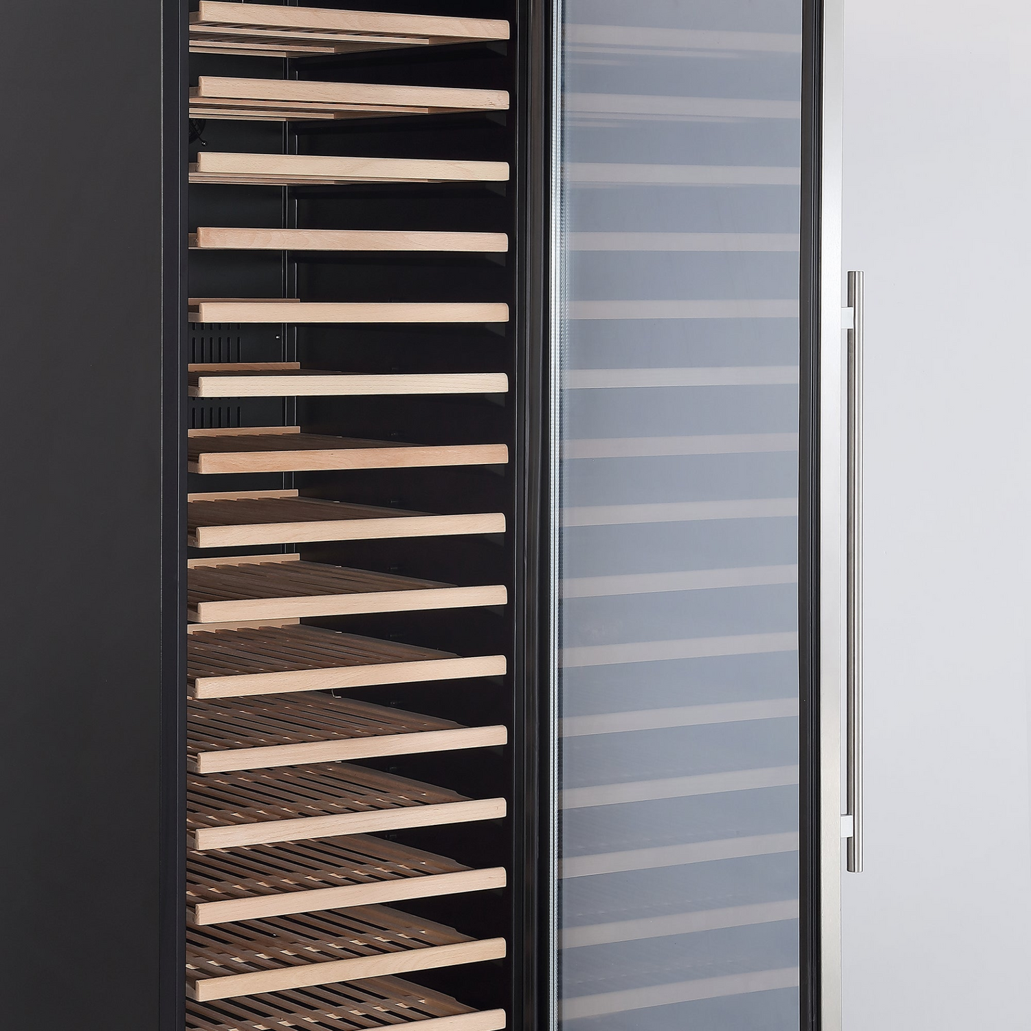 Start2Finish Empava WC07S 70-inch wine cooler with glass door and stainless steel finish, designed for optimal wine storage.