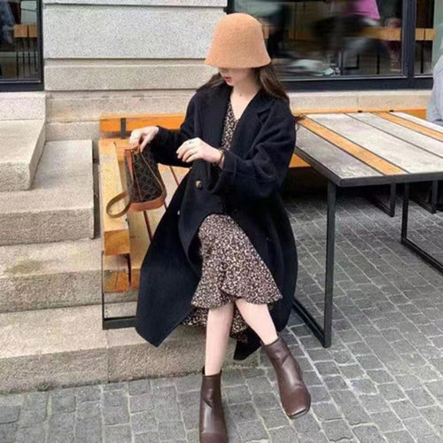 Pink Lucky small high-grade woolen coat for women, stylish and warm winter outerwear with a tailored fit.