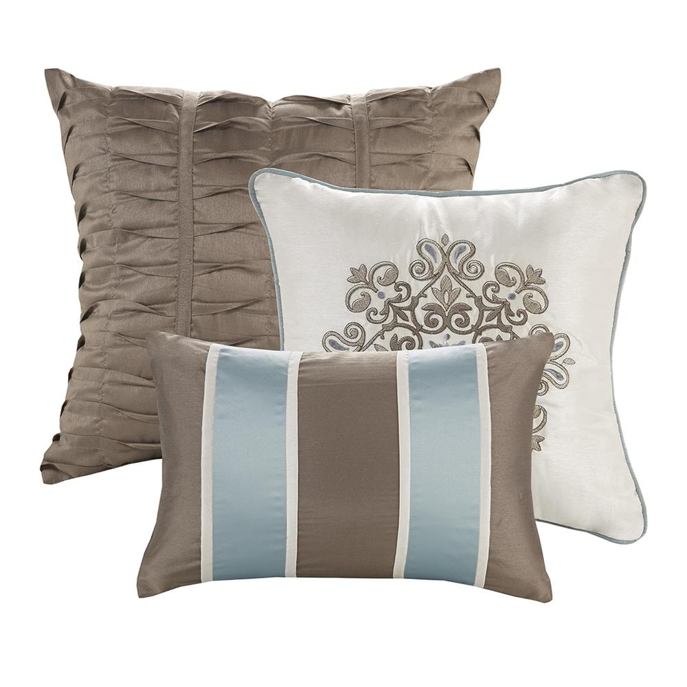 Start2Finish Jacquard 7-piece bedding comforter set with intricate woven patterns and coordinating pillow shams.