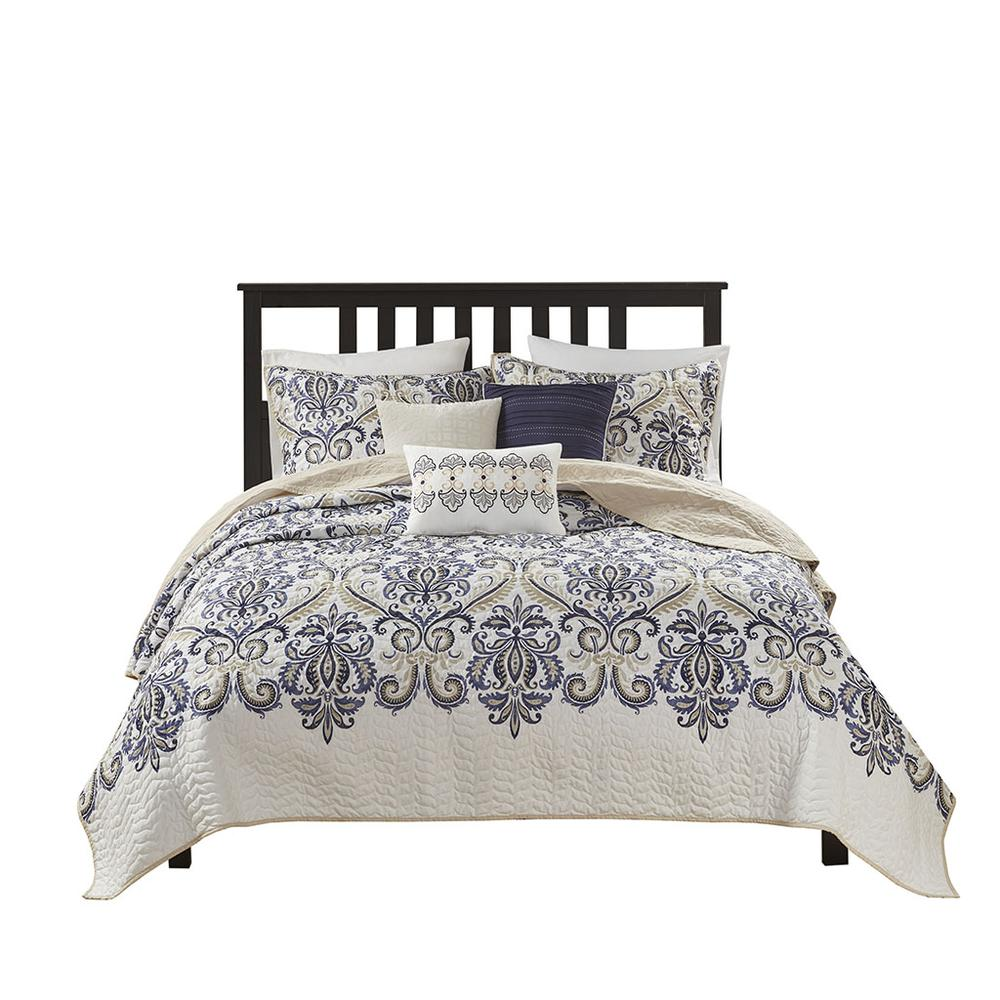 Start2Finish 6-piece reversible quilt bedding set with matching throw pillows, featuring stylish patterns and cozy fabric.