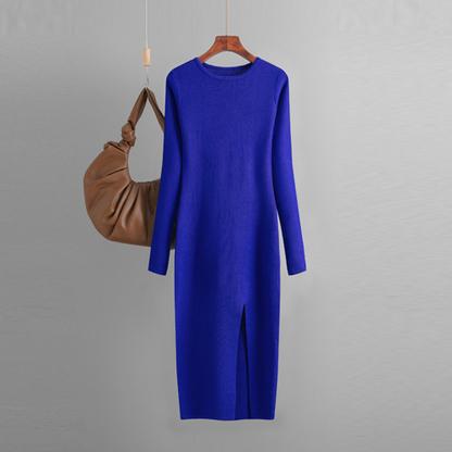Carmine Juneberry long sleeve knitted backless round neck dress in autumn and winter, featuring a stylish and cozy design.
