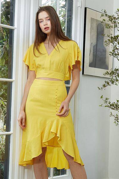 Yellow women&