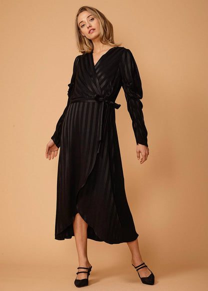 Black striped women&