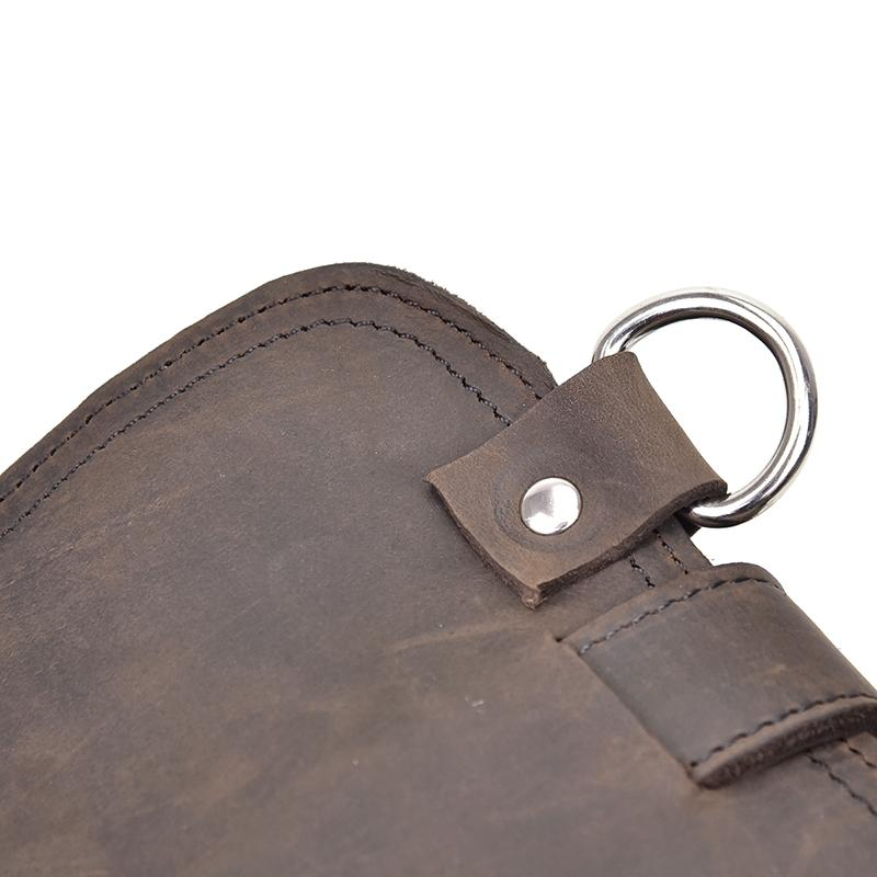 Start2Finish Gustav leather messenger bag with large capacity, vintage style, and adjustable shoulder strap for everyday accessories.