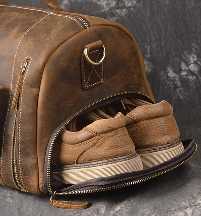 Handmade leather duffle bag from Start2Finish&