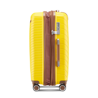 Start2Finish expandable lightweight 4-piece luggage set with double 360° spinner wheels and TSA lock, accessories for travel.