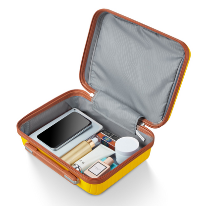 Expandable lightweight 4-piece luggage set by Start2Finish with double 360° spinner wheels and TSA locks for travel.