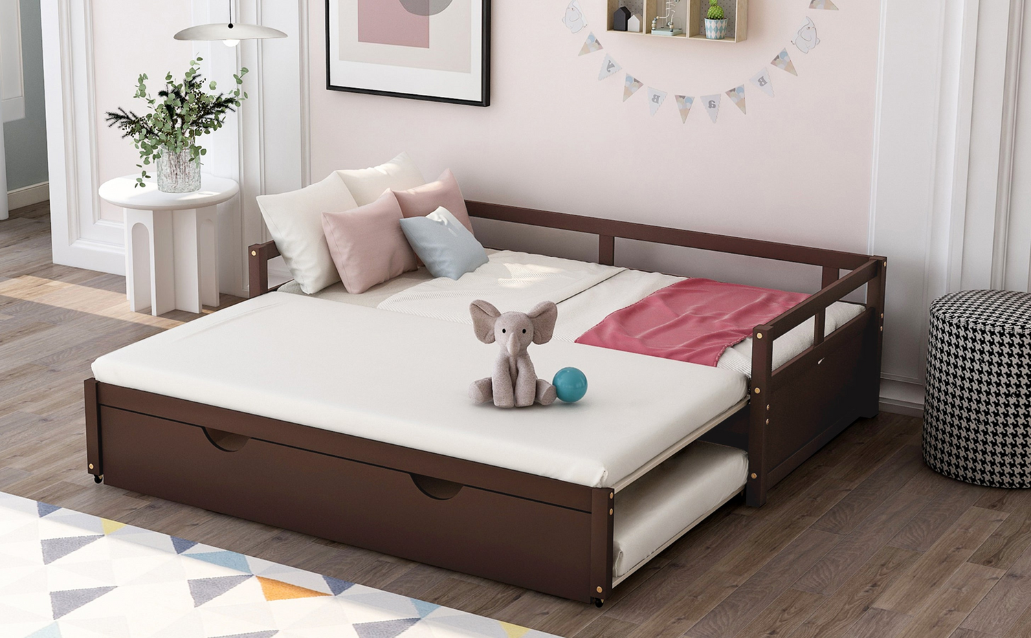 Start2Finish wooden extending daybed with trundle, space-saving guest sleep solution, featuring a classic wooden design and comfortable bedding.