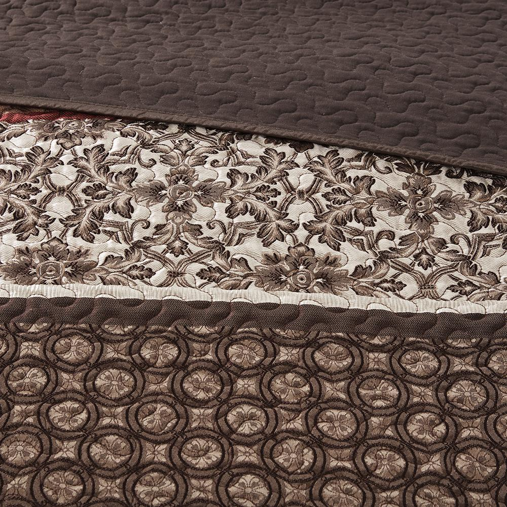 Start2Finish 5-piece reversible jacquard bedspread set with intricate patterns and matching pillow shams, soft and stylish for bedroom decor.