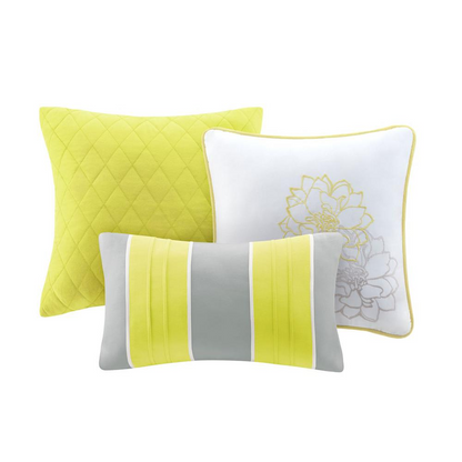 Start2Finish 6-piece printed cotton quilt bedding set with matching throw pillows, featuring colorful floral patterns on soft fabric.