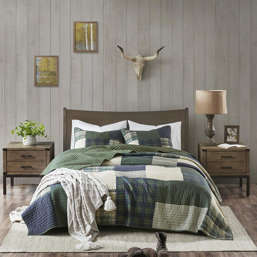 Start2Finish Mill Creek oversized green cotton quilt set with detailed stitching and breathable fabric for cozy bedding.