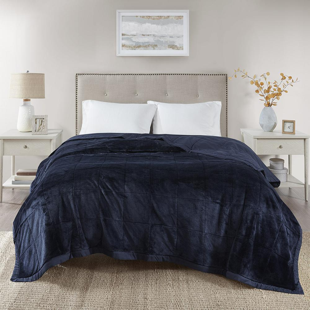 Reversible HeiQ Smart Temperature Down Alternative Blanket from Start2Finish, featuring soft bedding with temperature regulation technology.
