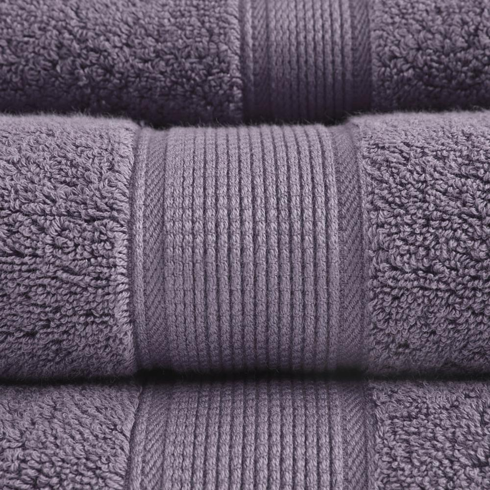 Start2Finish 8-piece antimicrobial towel set made of 100% cotton, featuring soft, absorbent, and hygienic bath towels.