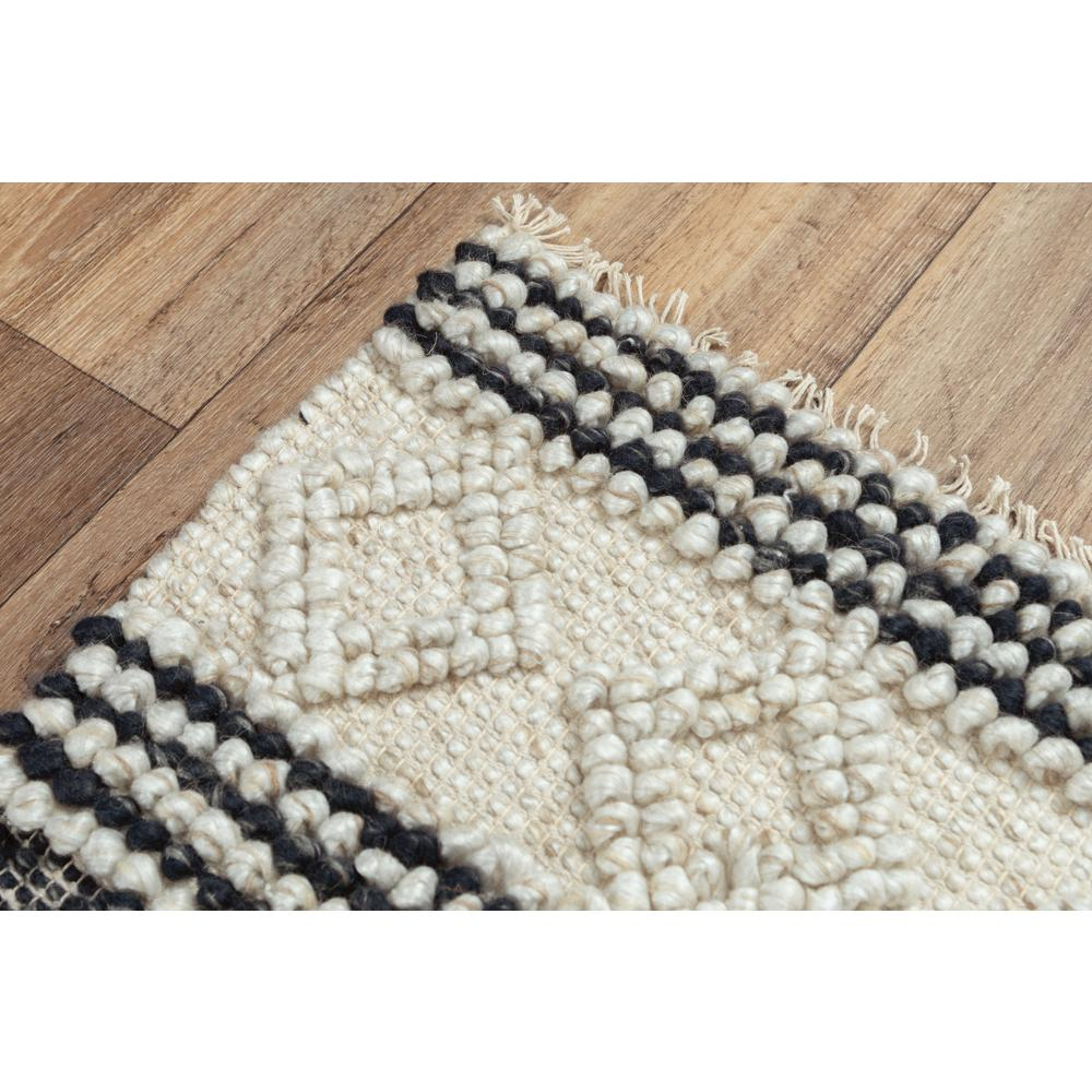 Hand-woven 5&