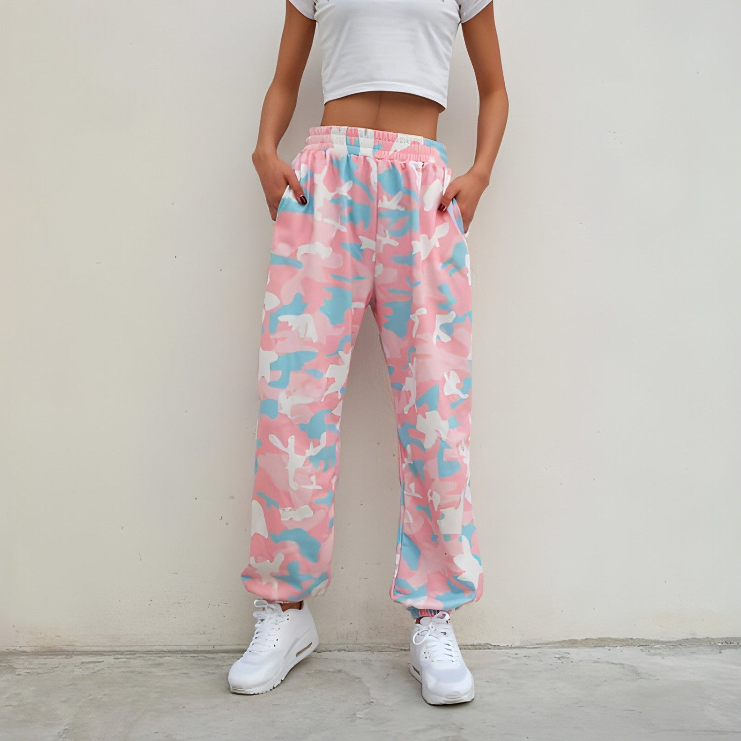 Carmine Juneberry camouflage high waist casual jogger jeans with elastic waistband and relaxed fit, spring-ready activewear.