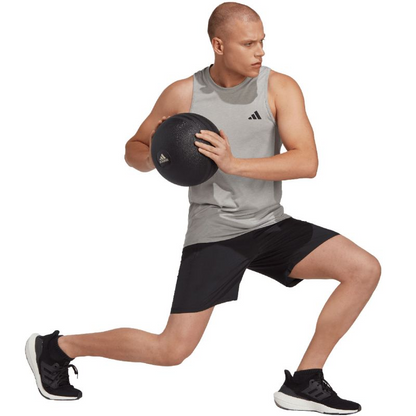 Start2Finish adidas Train Essentials woven shorts for men, lightweight athletic shorts with adjustable waistband and side pockets.