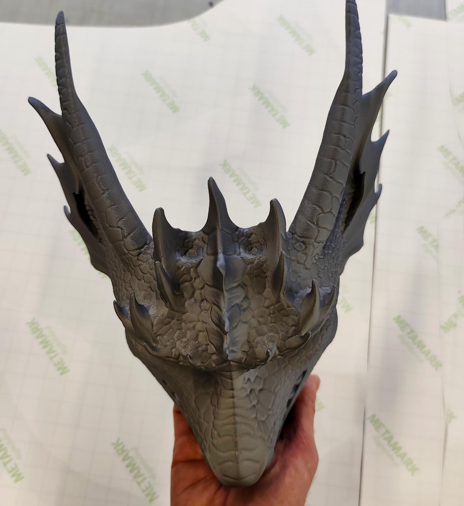 3D printed dragon mask for fantasy cosplay, featuring intricate design and adjustable fit, perfect for mythical creature costumes.