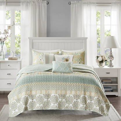 Start2Finish 6-piece cotton quilt set with matching throw pillows, featuring a soft, cozy bedding design for bedroom decor.
