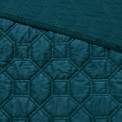 Start2Finish Harper 3-piece velvet quilt set in teal with matching pillow shams, soft and luxurious bedding for bedroom decor.