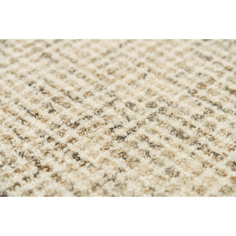 Hand tufted wool rug with loop pile in 5&