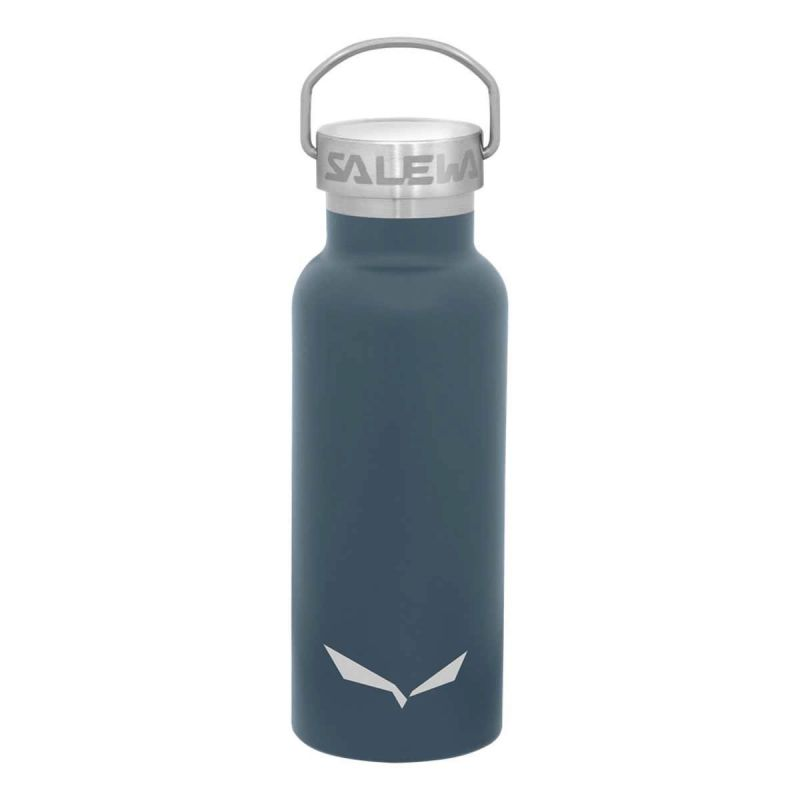 Start2Finish Salewa Valsura insulated stainless steel water bottle with a green cap and sleek silver body, ideal for outdoor hydration.