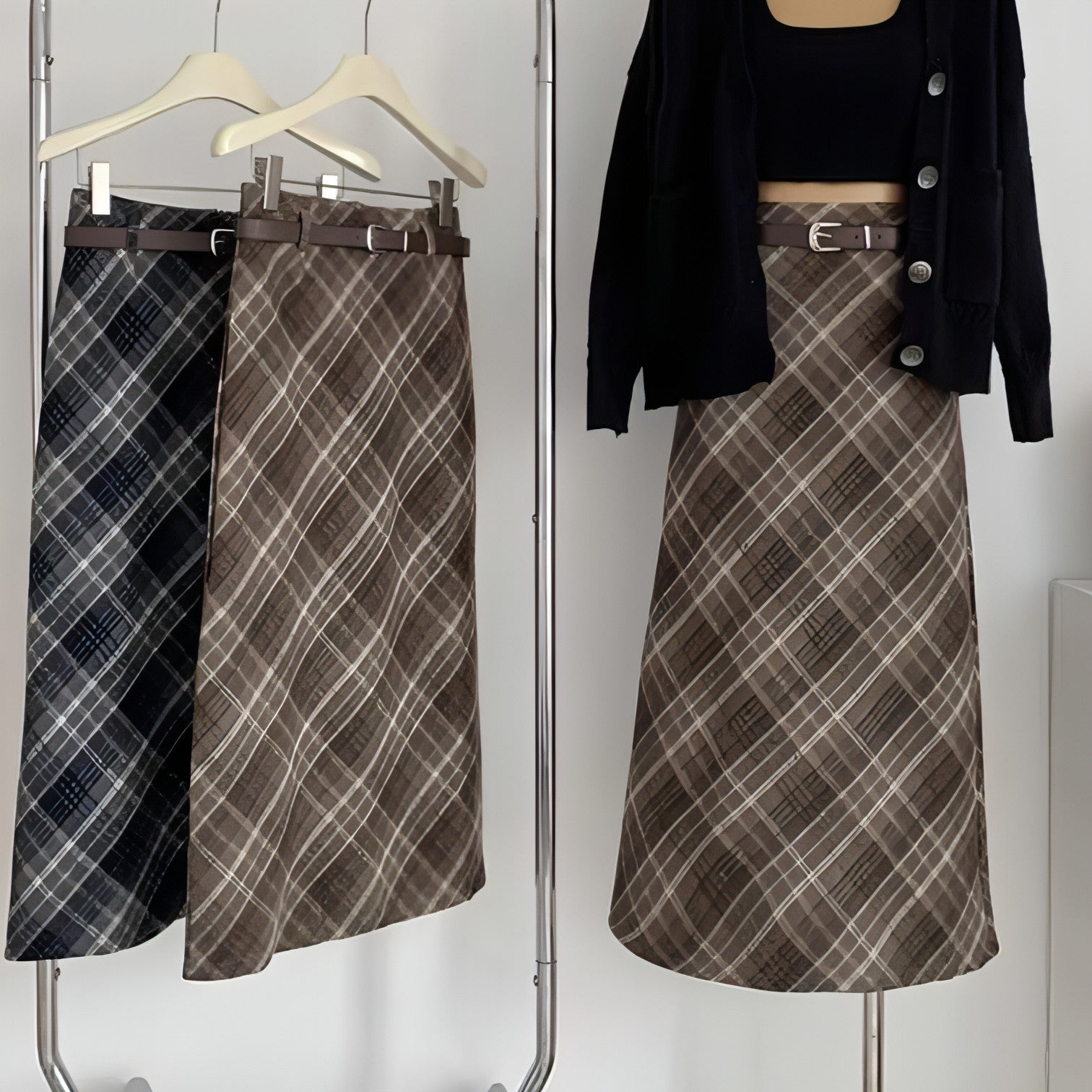 Carmine Juneberry high waist mid-length woolen plaid skirt for women, featuring a stylish checkered pattern and tailored fit.