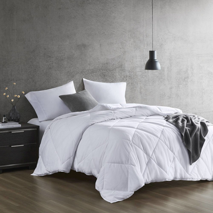Start2Finish Cooling Touch oversized down alternative comforter in white, soft and breathable bedding for restful sleep.
