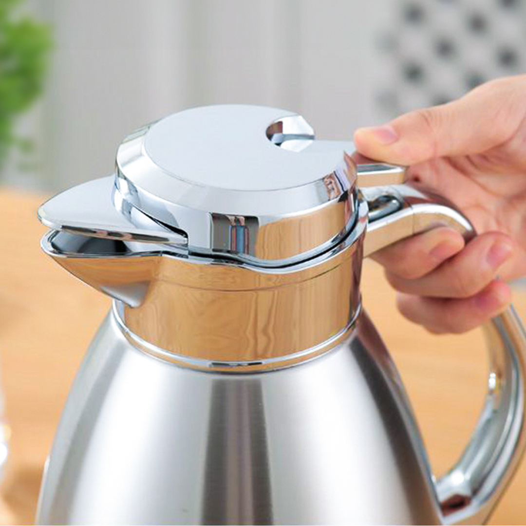 Start2Finish SOGA 1.8L stainless steel insulated vacuum flask for home use, showing the sleek, silver design with a secure lid.