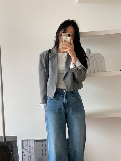 Carmine Juneberry retro high waist slimming jeans for women, fitted denim with a vintage style and classic five-pocket design.