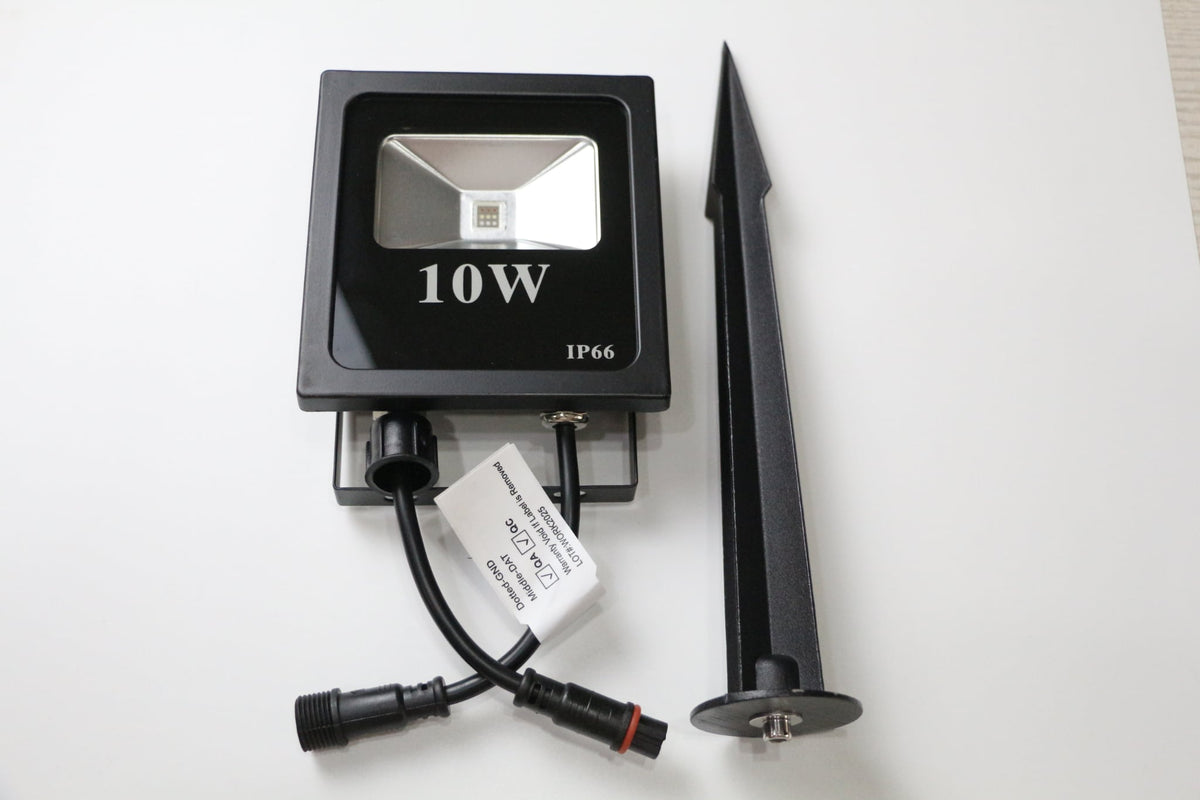 Flood Light/ 12V/ Xconnect