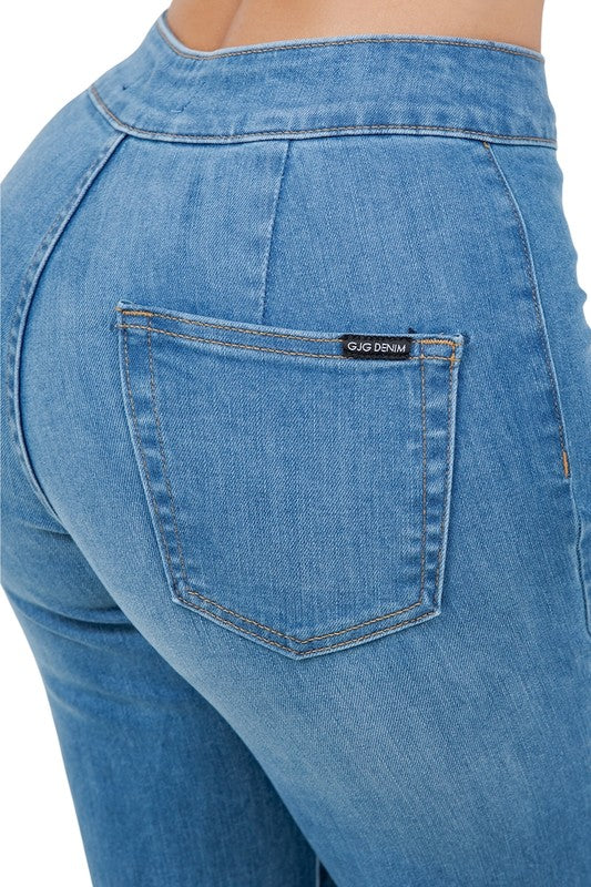 Jade Icarus Harley wide leg medium blue jeans with 32-inch inseam, showcasing relaxed fit and stylish denim fabric.