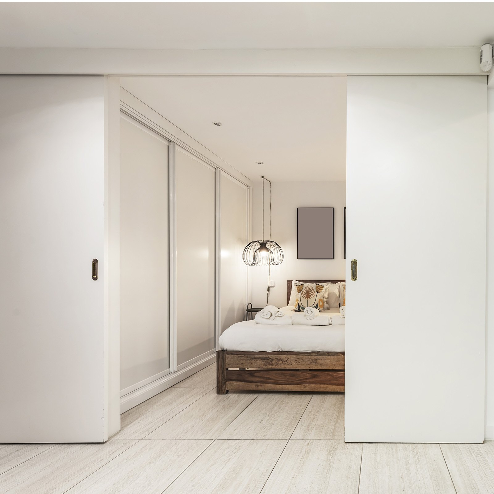 Start2Finish VEVOR bypass door hardware kit with aluminum alloy sliding closet door hardware for 2 doors, fits 1 3/8" to 1 3/4" thick doors