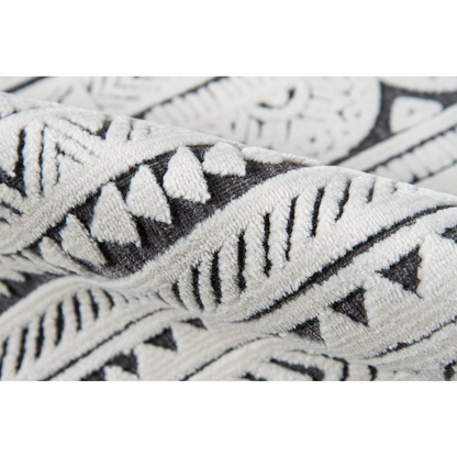 Start2Finish traditional ivory rectangle area rug, 7&
