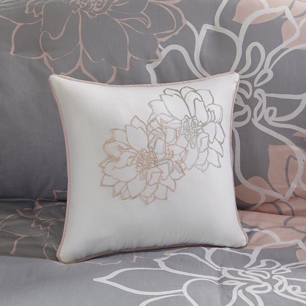 Start2Finish 6-piece printed duvet cover bedding set with colorful geometric patterns on soft fabric.