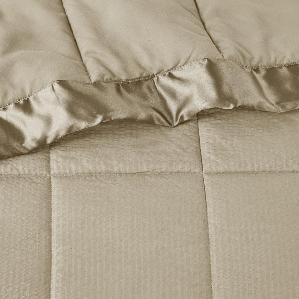 Start2Finish oversized down alternative bedding blanket with satin trim, plush and cozy for comfortable sleep.