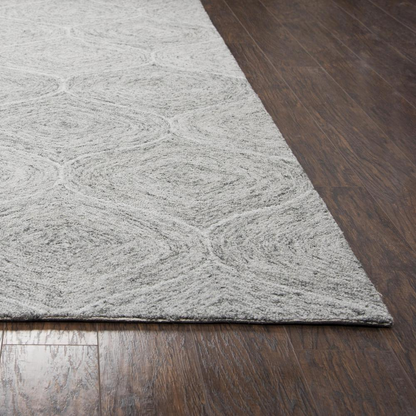 Hand tufted wool rug in loop pile style, 5&