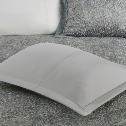Start2Finish 5-piece Jacquard bedspread set with matching throw pillows, featuring intricate woven patterns and elegant textile design.