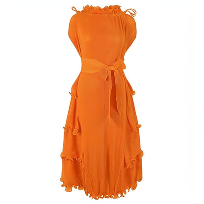 Carmine Juneberry autumn short sleeve pleated dress with elegant design, showcasing luxurious fashion and comfortable fit.
