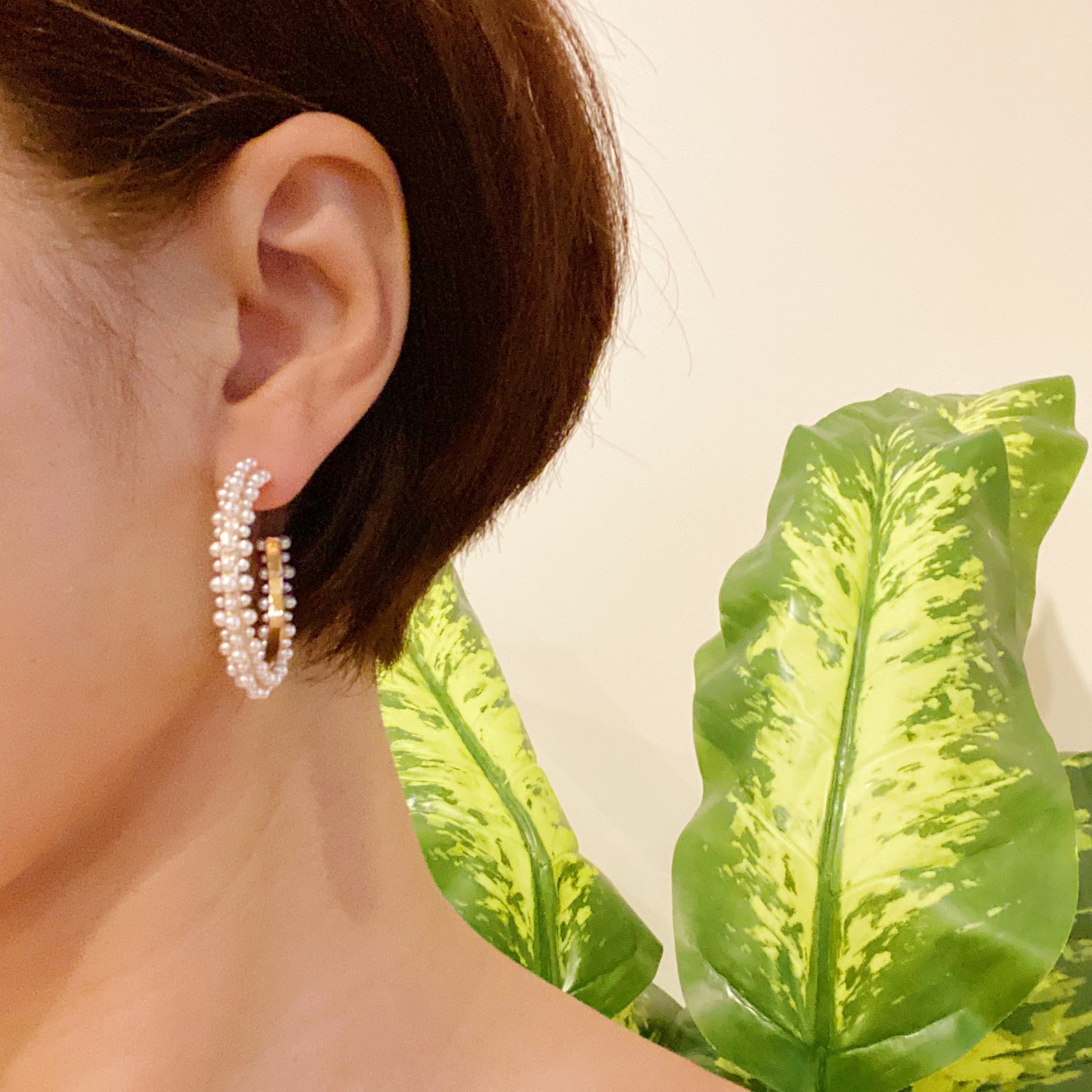 Fuchsia Hercules delicate pearl deco hoop earrings with small pearls and gold-tone hoops, elegant jewelry for special occasions